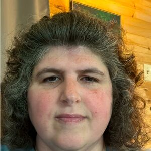 Meet your Posher, Dolores